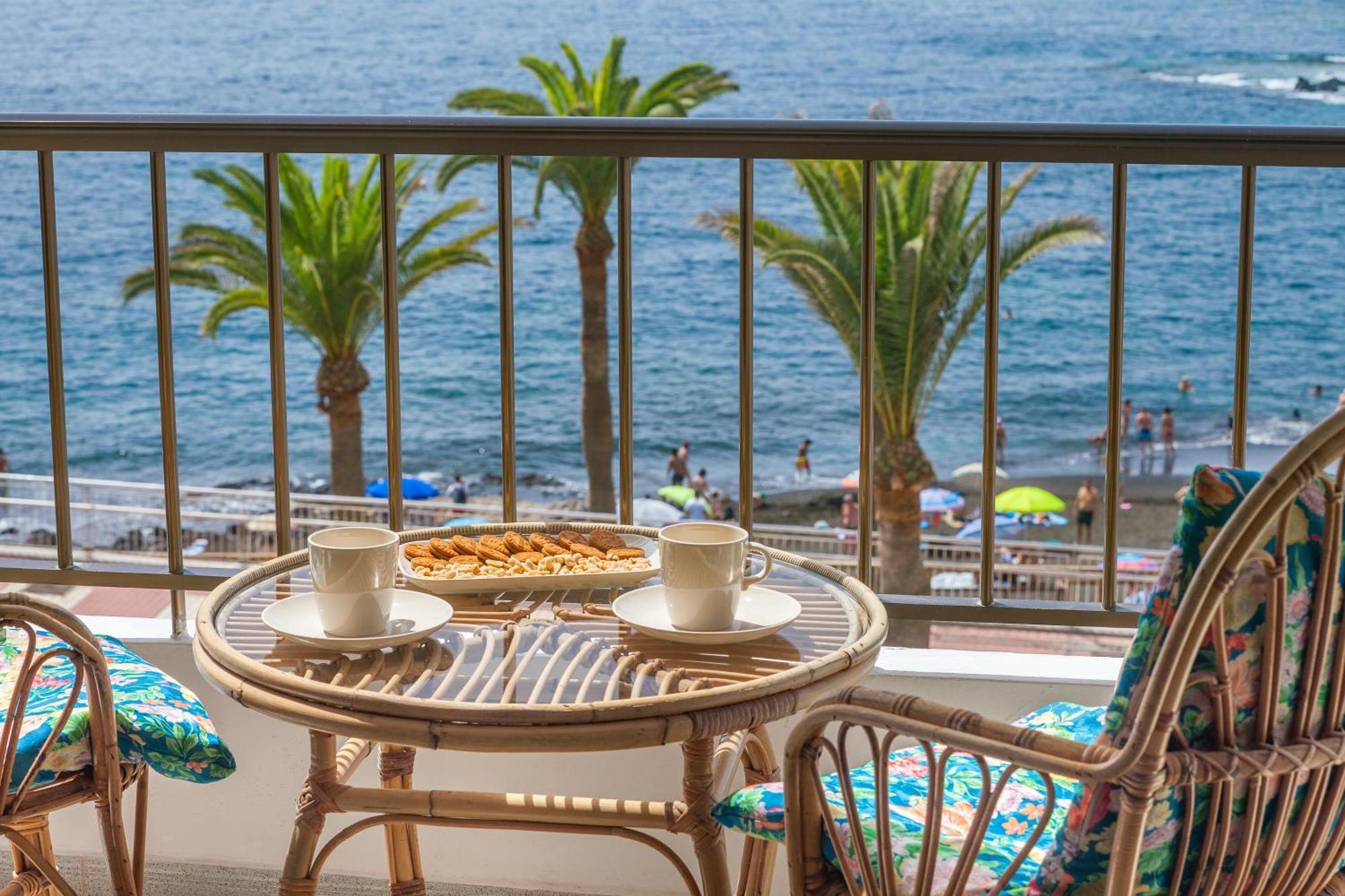 Casa De Franco - Ocean View, Terrace, Balcony, 50M From Playa La Arena, Fibre Net Apartment Puerto de Santiago  Luaran gambar