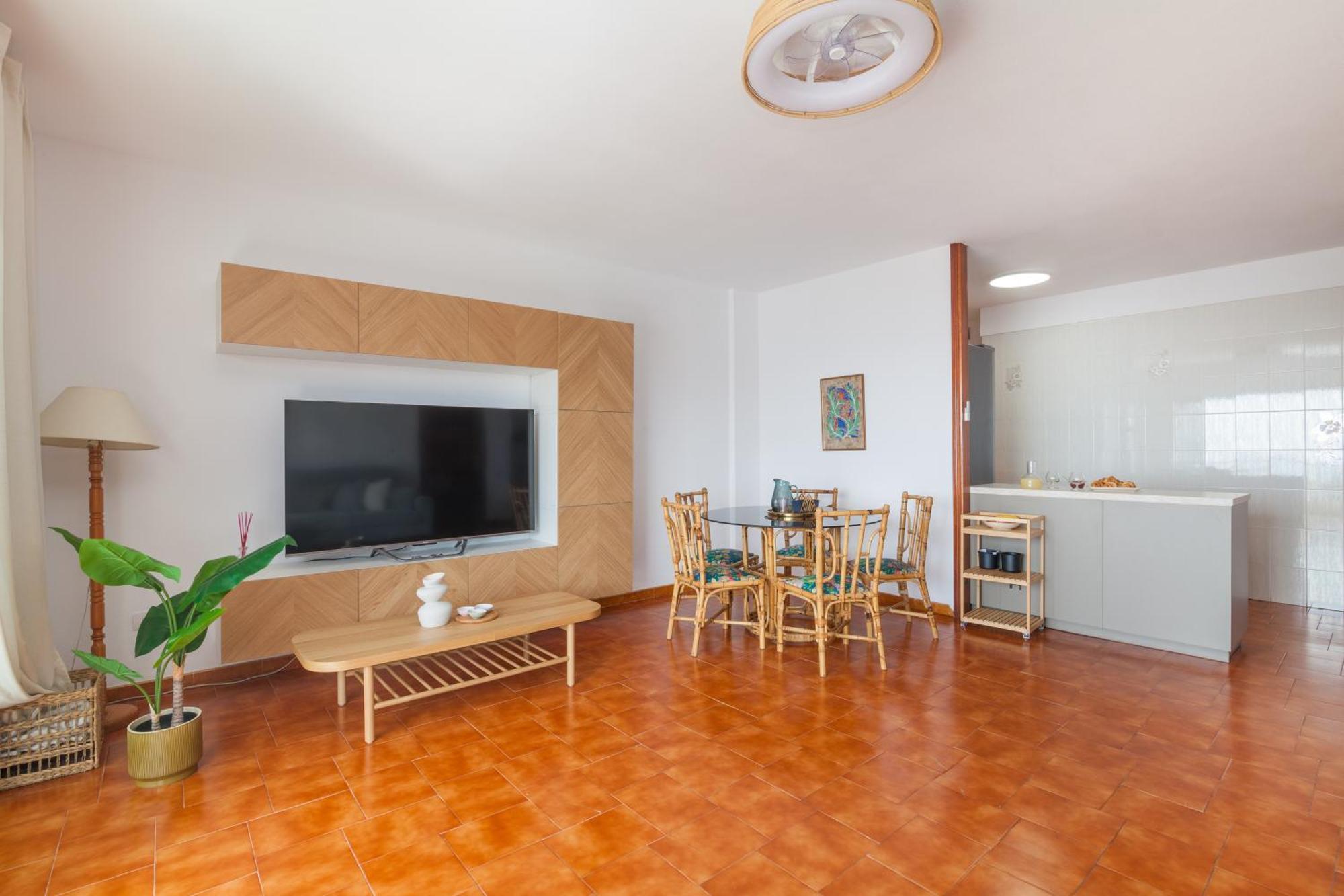 Casa De Franco - Ocean View, Terrace, Balcony, 50M From Playa La Arena, Fibre Net Apartment Puerto de Santiago  Luaran gambar